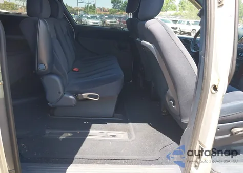 2001 Chrysler Town & Country Lx z USA, uszkodzony, nr VIN 2C4GP44G91R163410